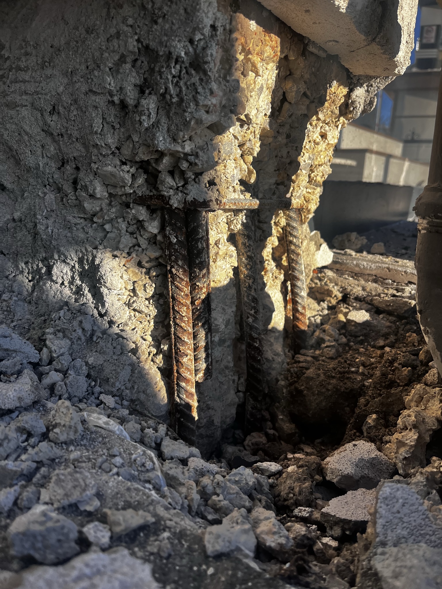 Corroded bars — image 7
