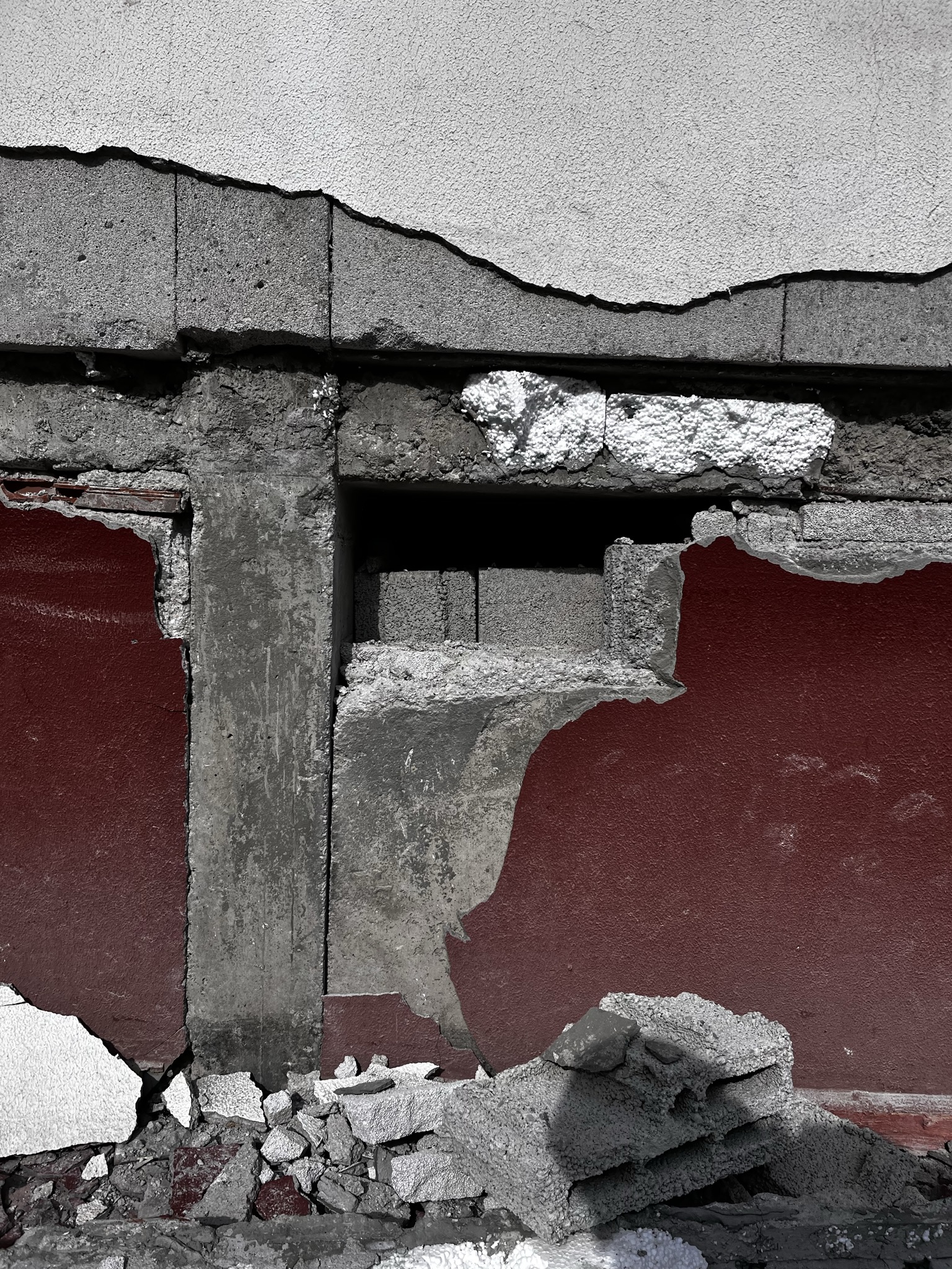 Damaged members — image 31