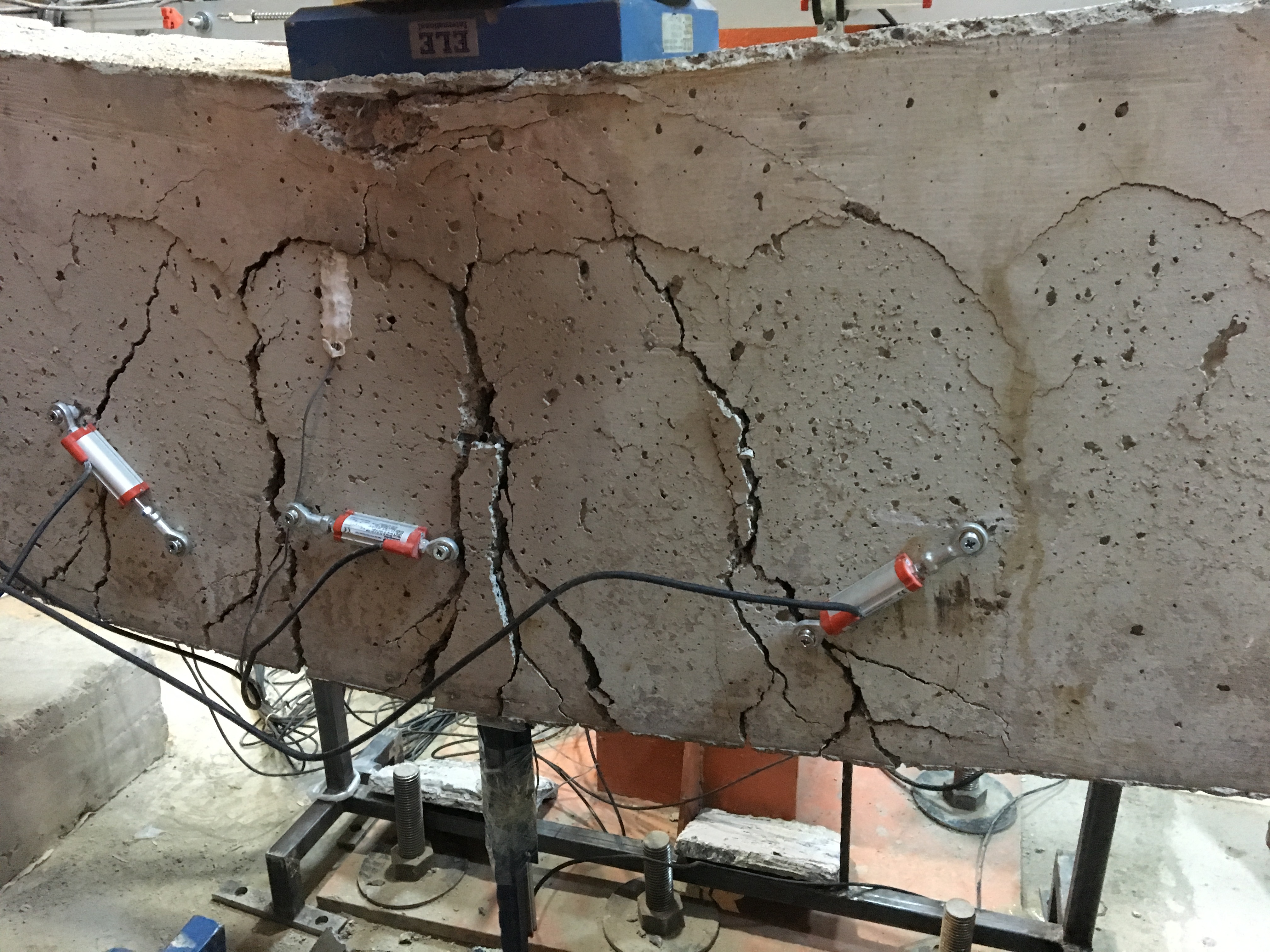 Crack patterns — image 5