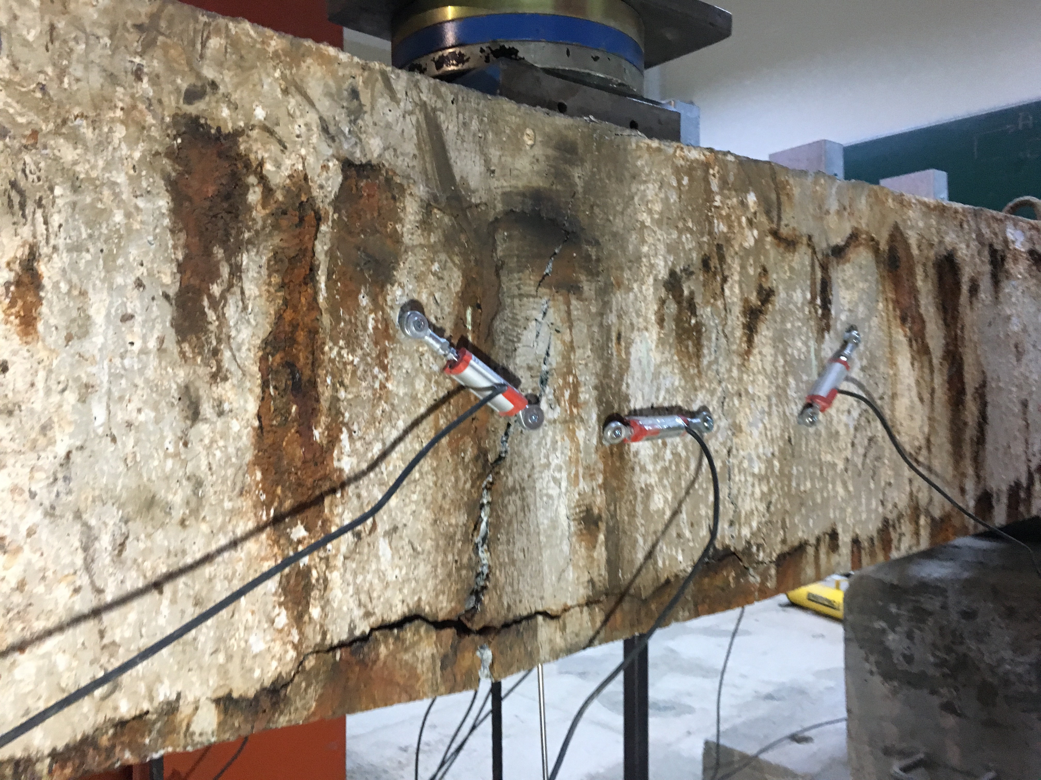 Crack patterns — image 51